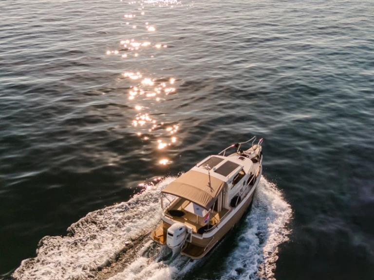 Boat rental Leidi Leidi 660 in Pula on Samboat