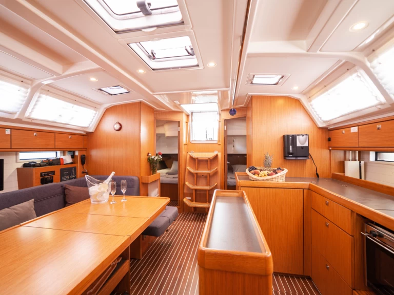 Yacht charter Fethiye cheap Cruiser 46