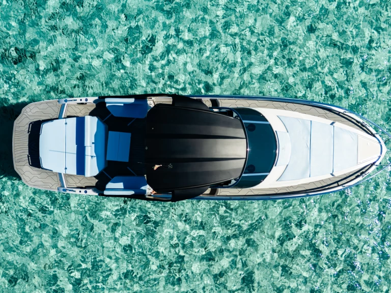 Yacht charter Ibiza Town cheap 340