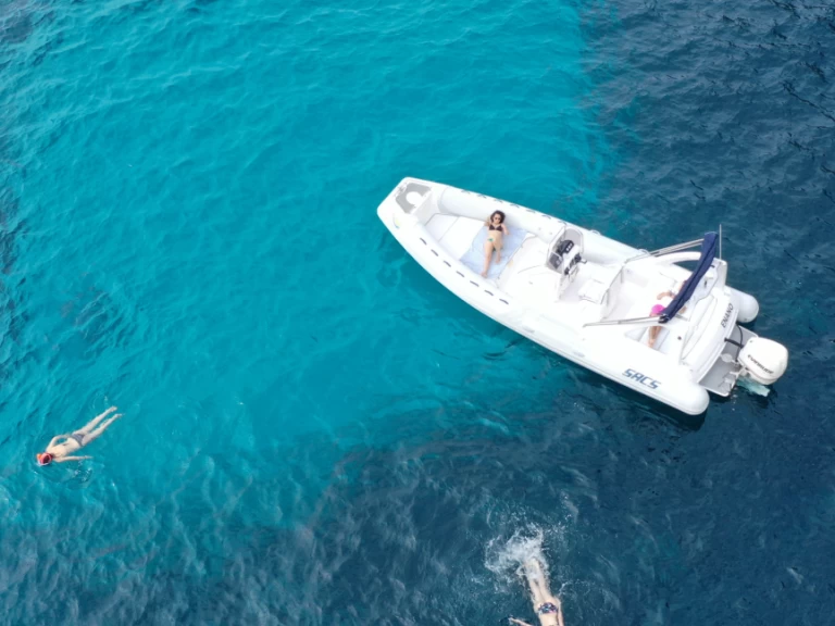 Sacs Sacs S 25 Dream in Port d'Alcudia on SamBoat