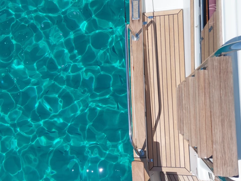 Motorboat rental in Sant Antoni de Portmany - Menorquin-Yachts Menorquin Yachts 120
