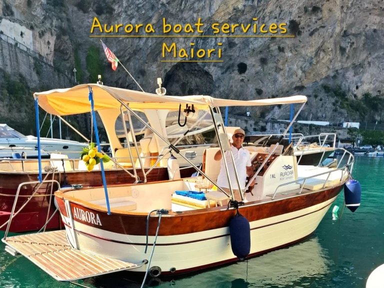 Yacht charter Maiori cheap Cantieri del Cilento