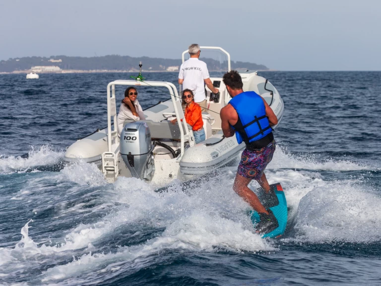 Boat rental Highfield COASTER 60 in Mèze on Samboat