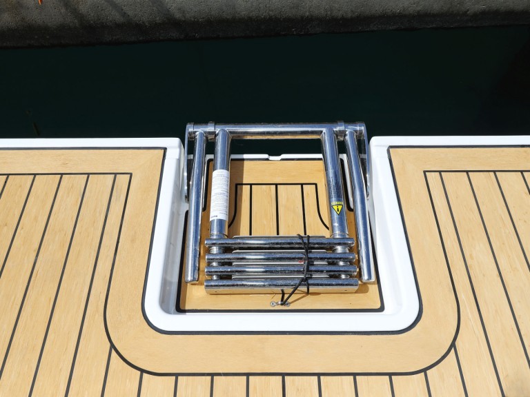 Sailboat for rent Biograd na Moru at the best price