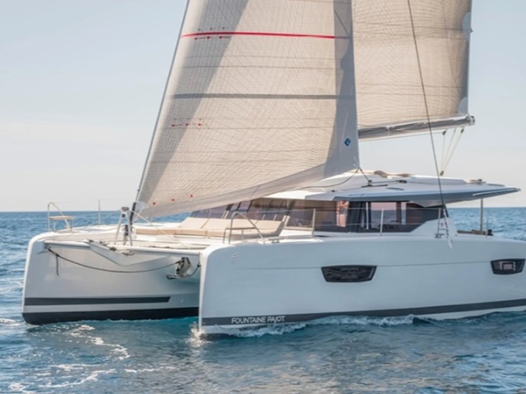 Yacht charter Cogolin cheap Astrea 42