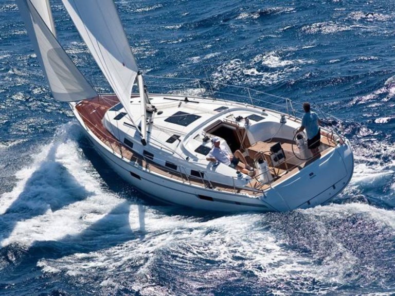 Sailboat for rent Palma de Mallorca at the best price