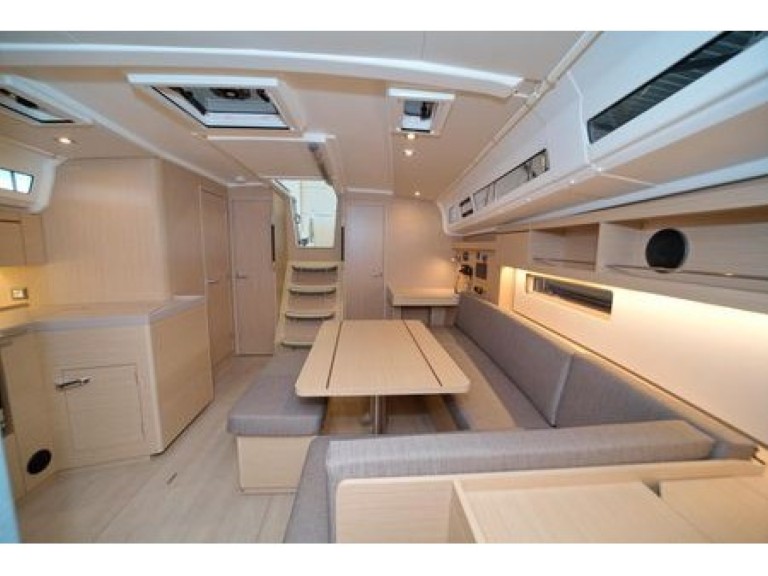 Bénéteau Oceanis 40.1 charter bareboat or captained in  Paros (Island)