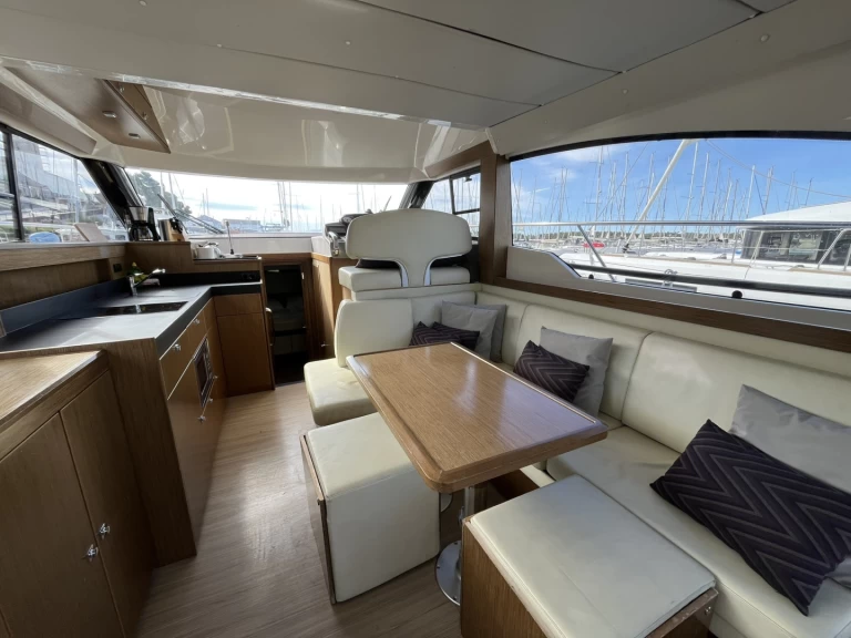 Bavaria Virtess 420 Fly charter bareboat or captained in  Šibenik