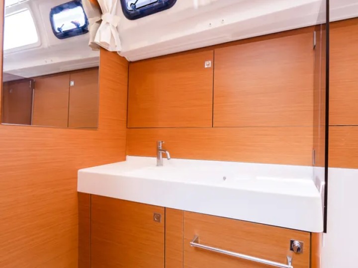 Sailboat rental in Lefkáda - Jeanneau Sun Odyssey 440