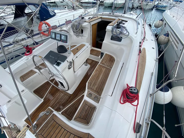 Boat rental Elan Impression 384 in Vodice on Samboat