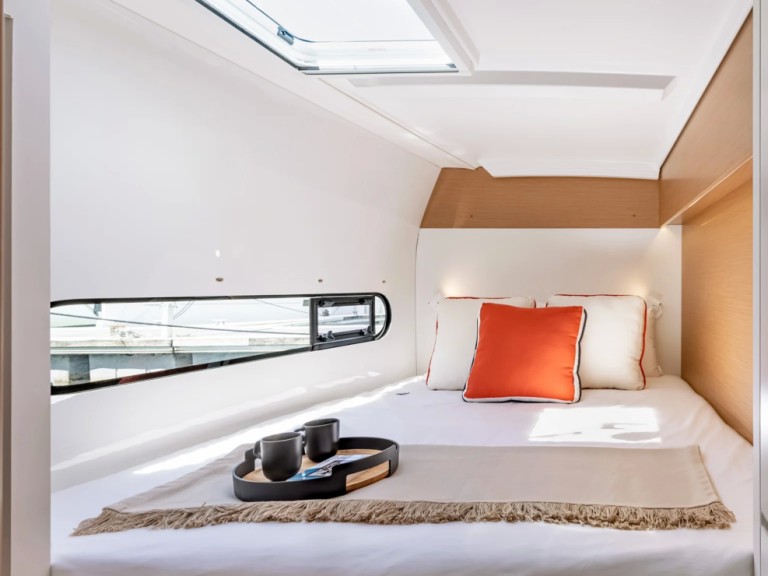 Excess Excess 11 in Alimos on SamBoat