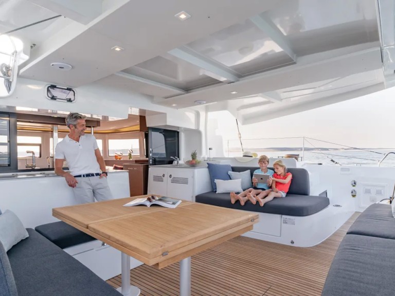 Catamaran rental in Ajaccio - Lagoon Lagoon 46