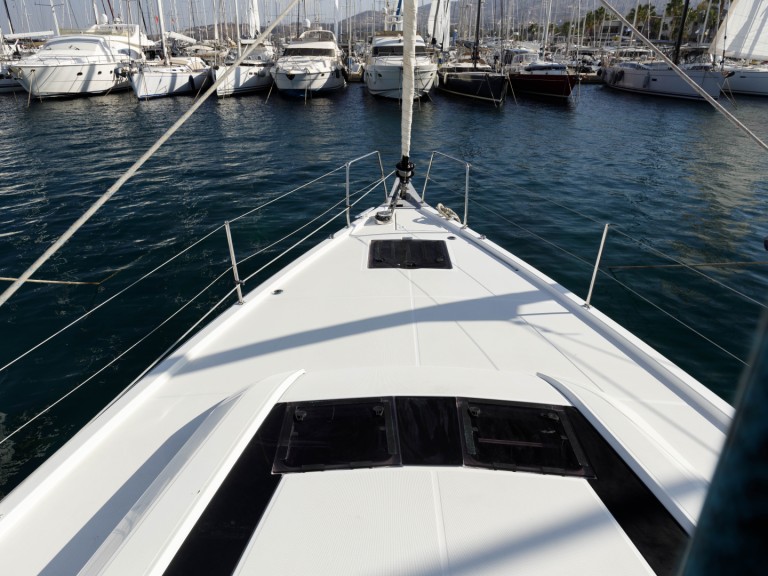 Bénéteau Oceanis 51.1 charter bareboat or captained in  Kos