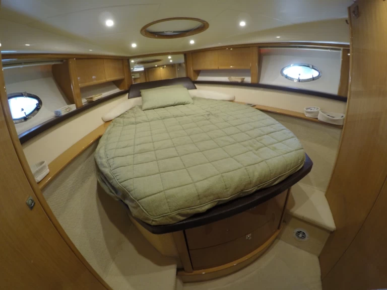 Motorboat for rent Terracina at the best price