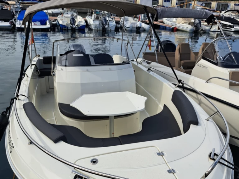Rent a Pacific Craft Pacific Craft 625 Open Marina de Palamós