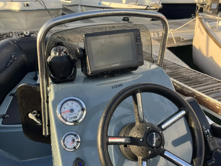 Bombard Explorer 500 in L'Herbaudière on SamBoat
