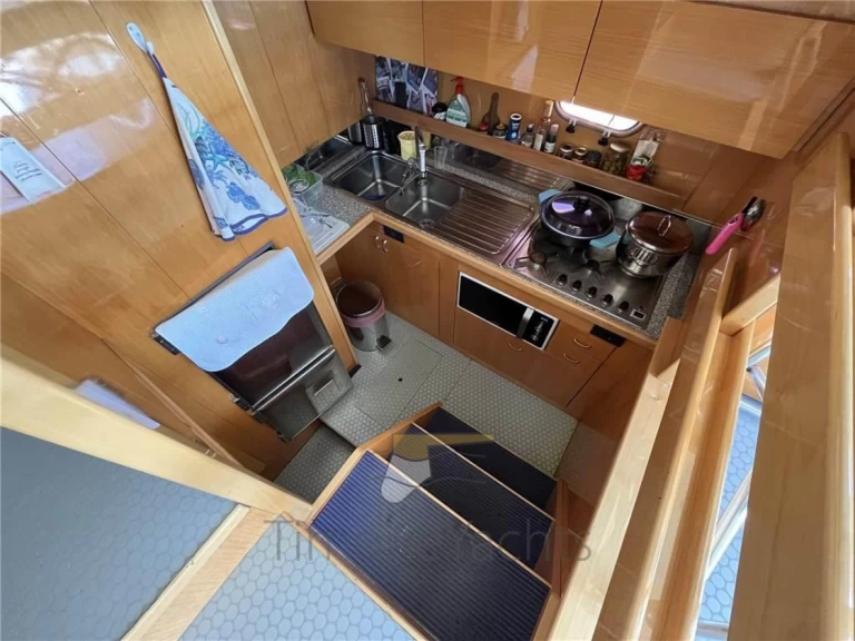 Motorboat for rent San Lorenzo al Mare at the best price