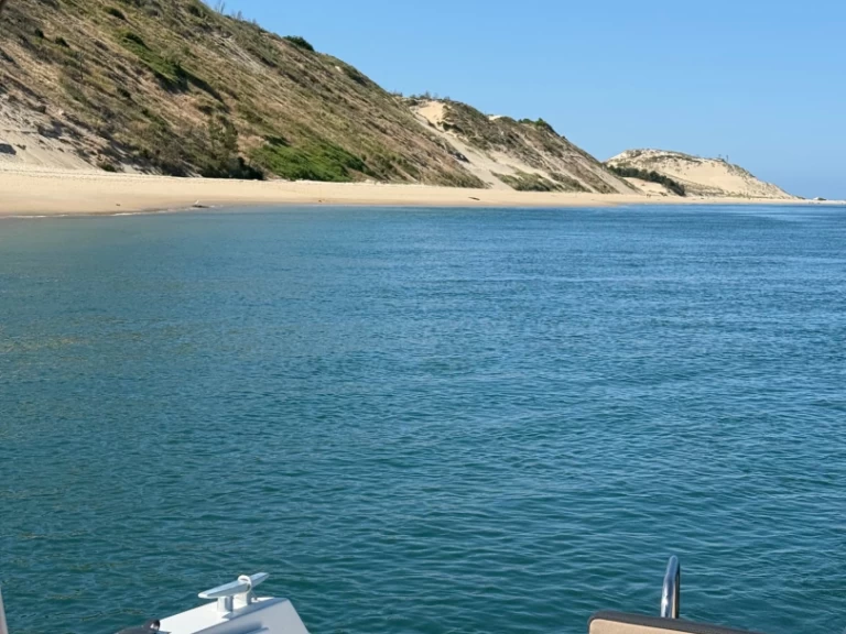 Motorboat rental in Lège-Cap-Ferret - Jeanneau Merry Fisher 795