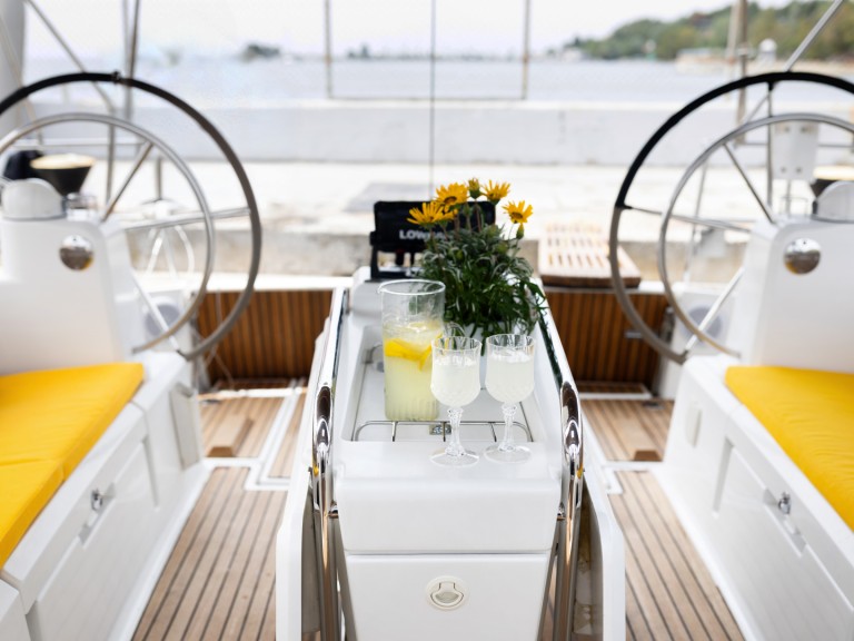 Yacht charter Préveza cheap Sun Odyssey 469