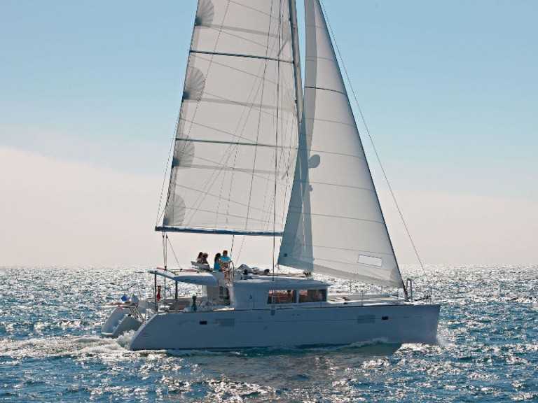 Catamaran for rent Vlychada at the best price