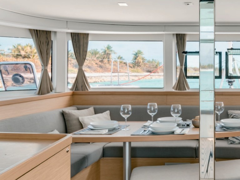 Rent a Lagoon Lagoon 42 Vlychada