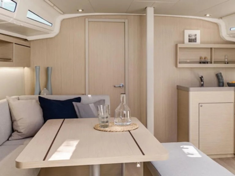 Sailboat rental in Marigot - Bénéteau Oceanis 41