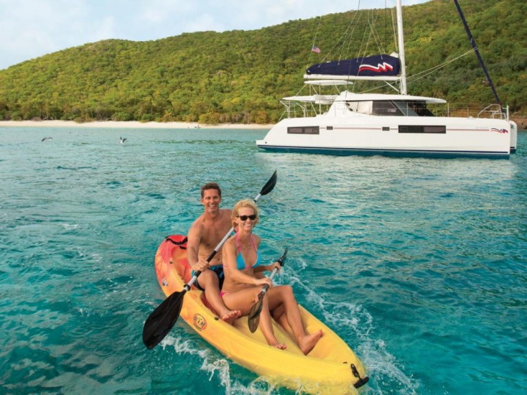 Catamaran rental in Procida - Leopard Leopard 45