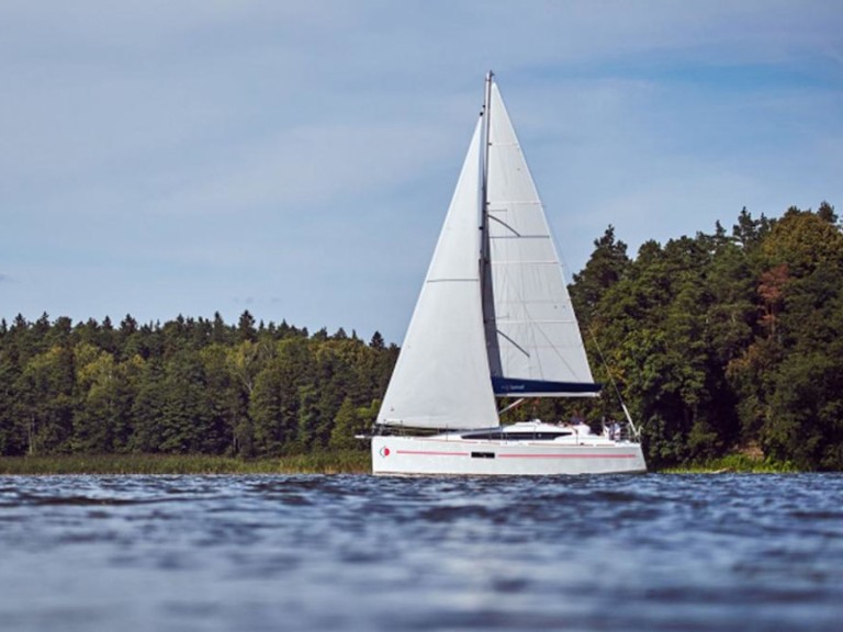 Sailboat rental with or without captain Jeanneau Procida