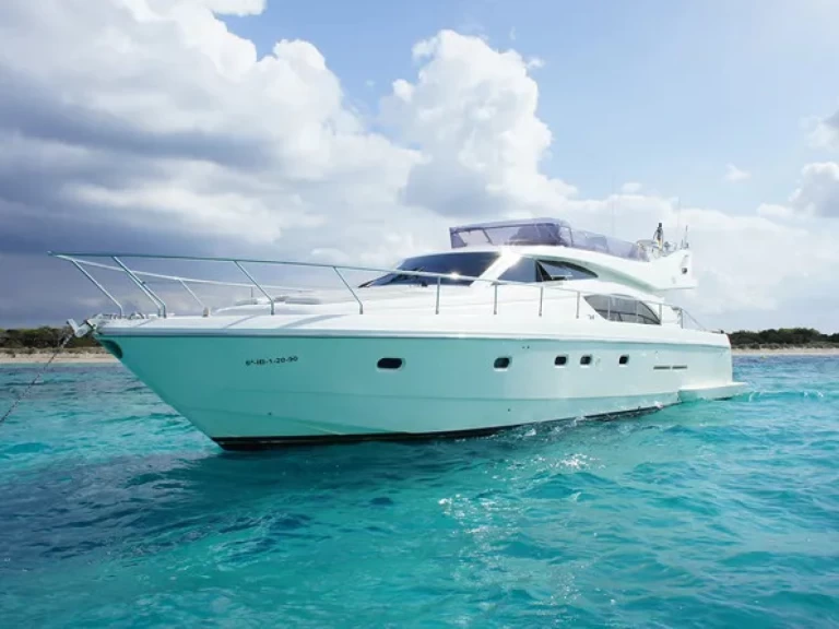 Ferretti Ferretti 53 charter bareboat or captained in  Tourlos