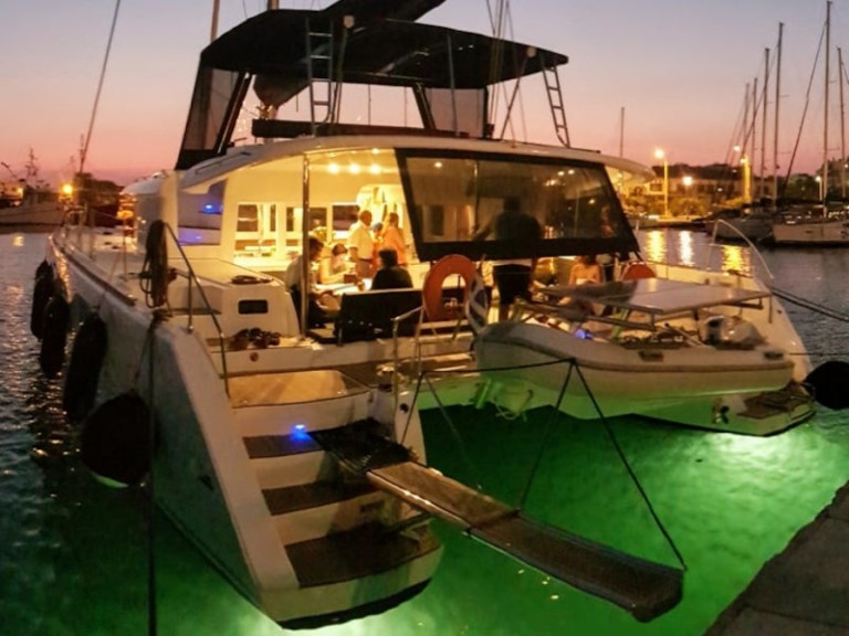 Yacht charter Volos cheap Lagoon 450 Fly "ALKYONE"
