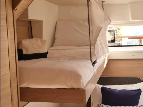 Lagoon Lagoon 43 in Volos on SamBoat