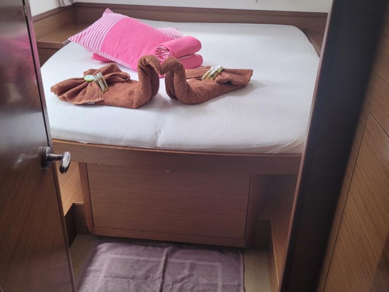 Catamaran rental with or without captain Lagoon Mahé