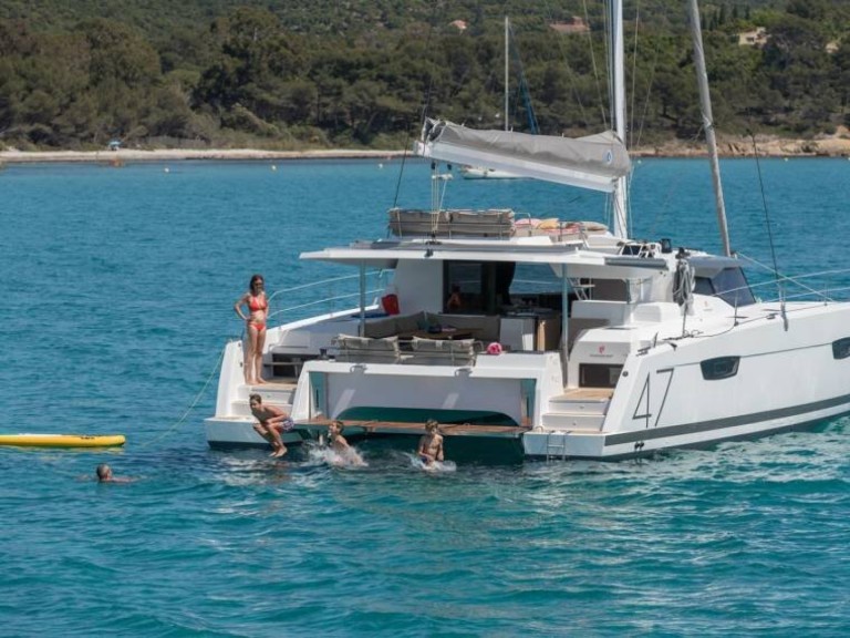 Catamaran for rent Playa de Talamanca at the best price