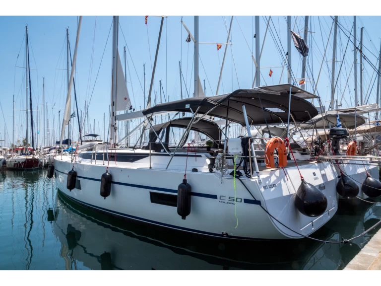 Yacht charter Lefkáda cheap Bavaria C50