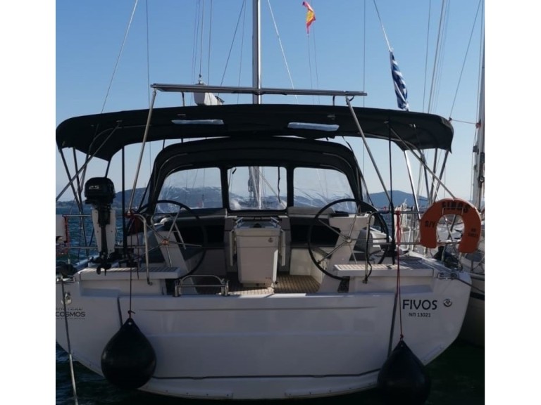 Boat rental Bénéteau Oceanis 46.1 in Préveza on Samboat