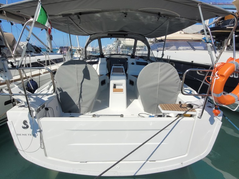 Sailboat for rent Trapani at the best price