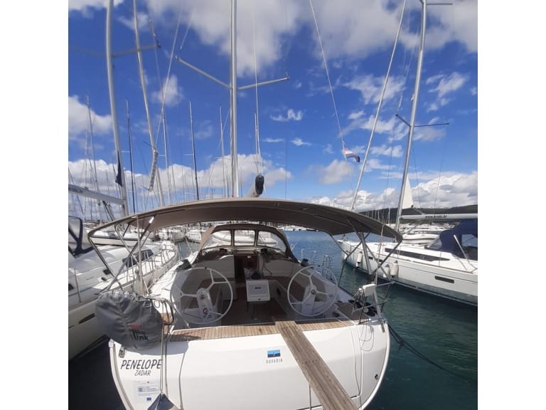 Sailboat rental in Sukošan - Bavaria Cruiser 46