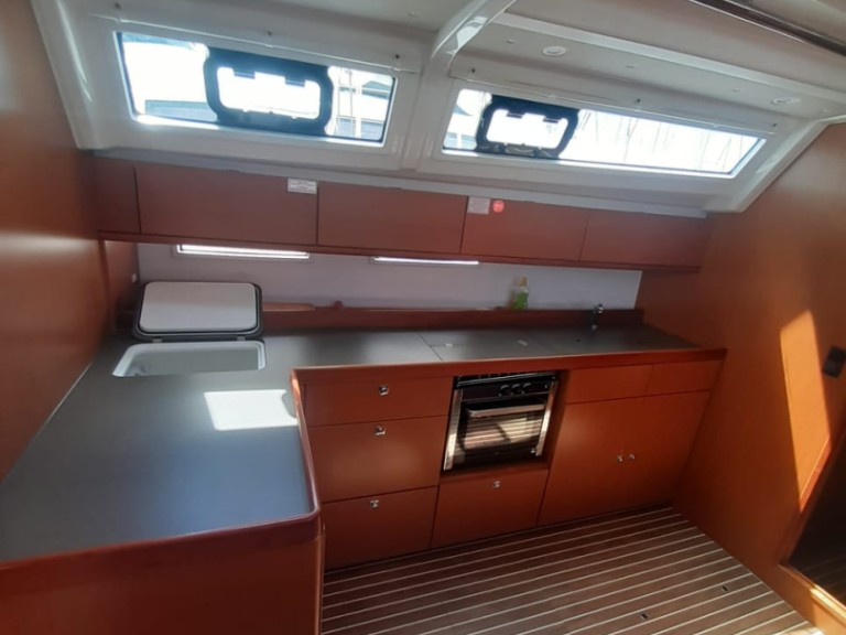 Boat rental Bavaria Cruiser 46 in Sukošan on Samboat