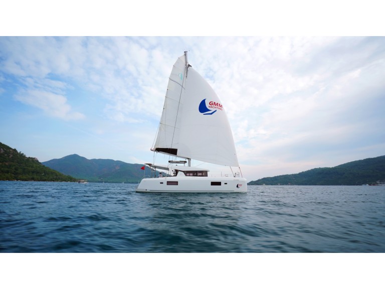 Boat rental Lagoon Lagoon 42 in Marmaris on Samboat