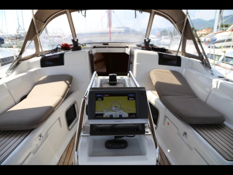 Yacht charter Kaštel Gomilica cheap Sun Odyssey 419