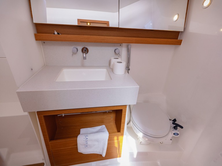 Rent a Dufour Dufour 470 Kaštel Gomilica