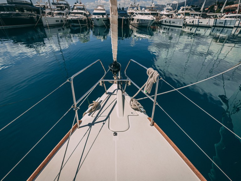 Sailboat for rent Kaštel Gomilica at the best price