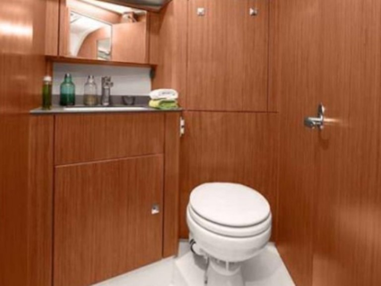 Boat rental Bavaria Cruiser 41 in Pálairos on Samboat