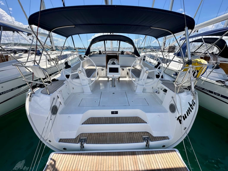 Bareboat Rental Sailboat Bavaria with a boat licence