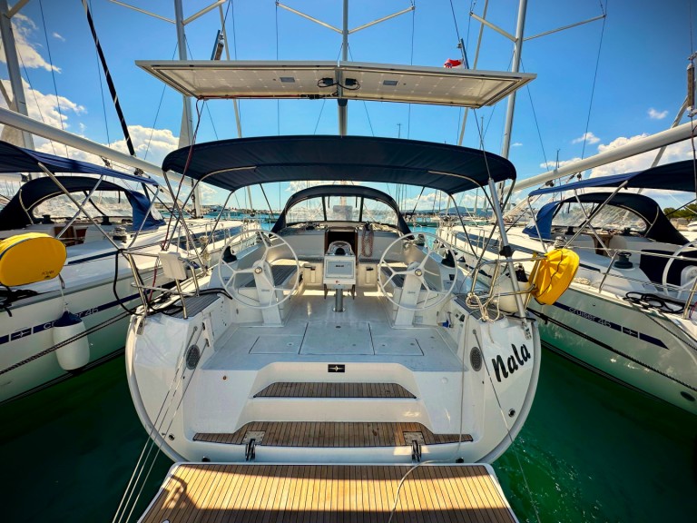 Sailboat rental in Sukošan - Bavaria Cruiser 46