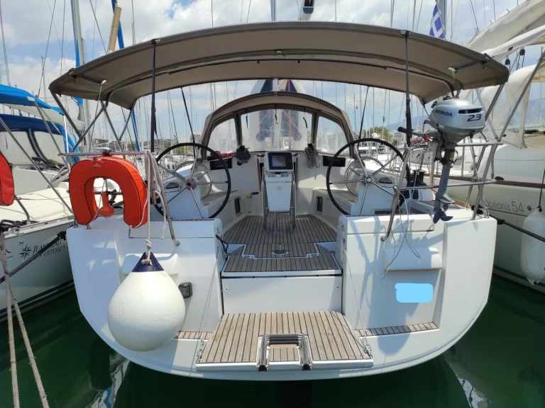 Jeanneau Sun Odyssey 439 charter bareboat or captained in  Alimos