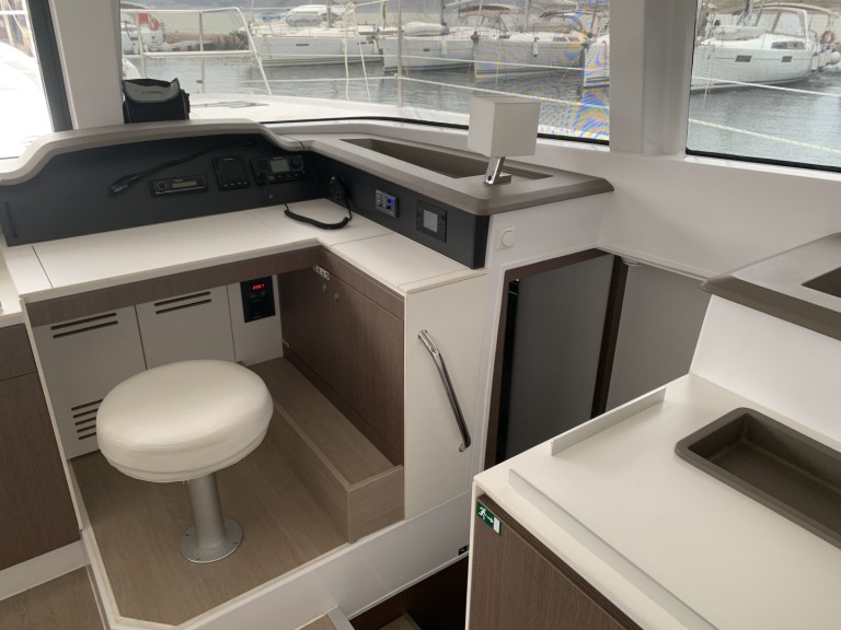 Catamaran rental with or without captain Bali Lávrio