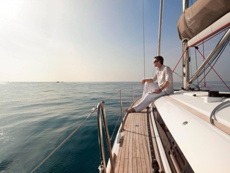 Sailboat rental in Lávrio - Jeanneau Sun Odyssey 419