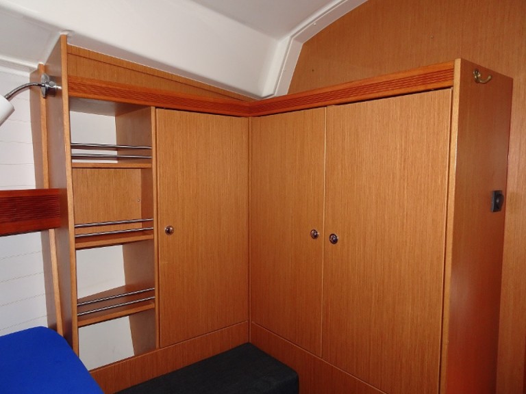 Bavaria Bavaria 36 Cruiser in Primošten on SamBoat