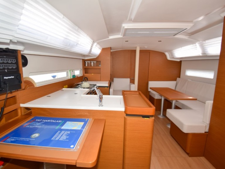 Yacht charter Marmaris cheap Sun Odyssey 410